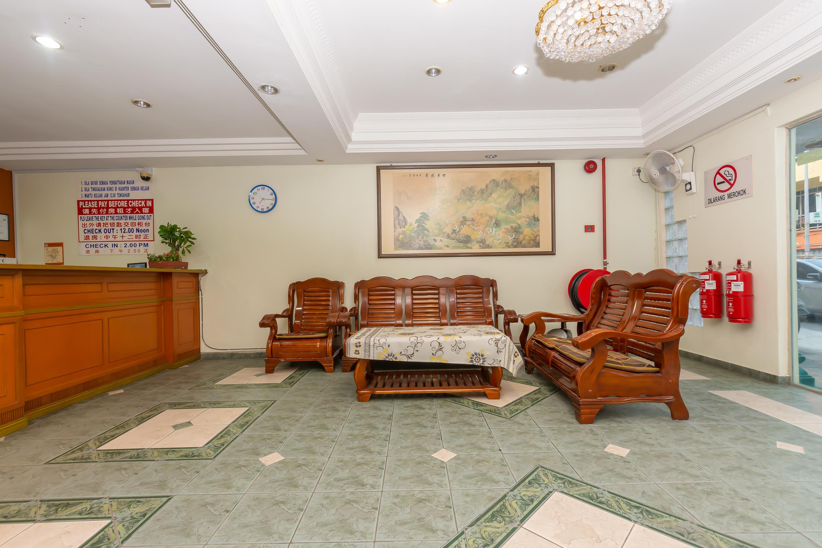 Oyo 764 Hotel Famous Inn Malacca Buitenkant foto